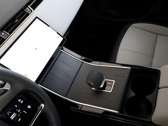 2026 Land Rover Range Rover Evoque Dynamic Oshkosh WI