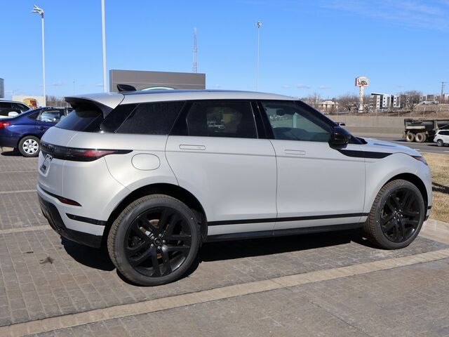2026 Land Rover Range Rover Evoque Dynamic Oshkosh WI 2026 Land Rover Range Rover Evoque Dynamic Oshkosh WI