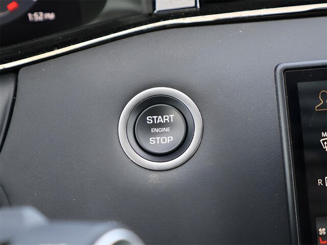 2026 Land Rover Range Rover Evoque Dynamic Oshkosh WI