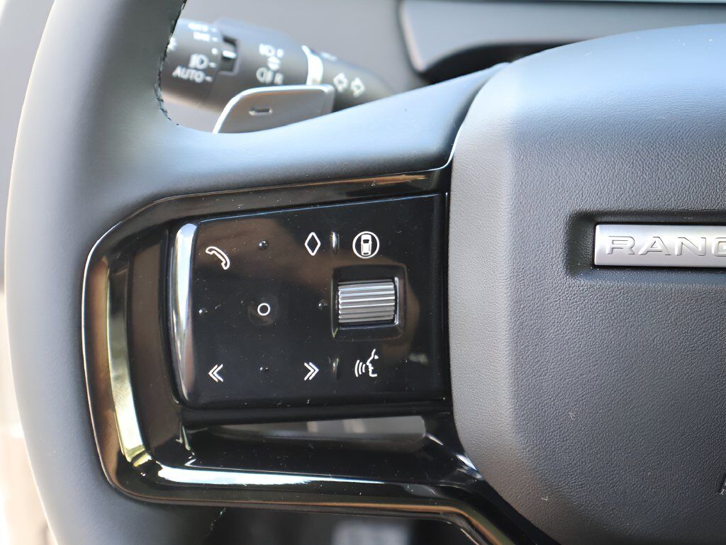 2026 Land Rover Range Rover Evoque Hoxton Edition San Clemente CA