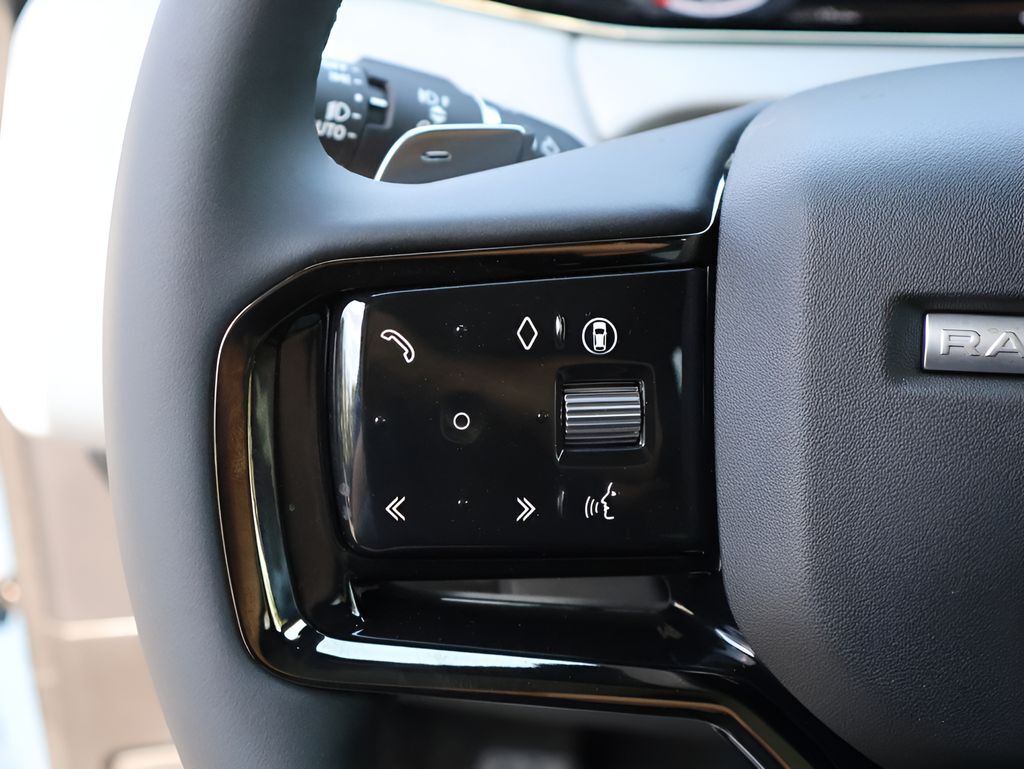 2026 Land Rover Range Rover Evoque Hoxton Edition San Clemente CA