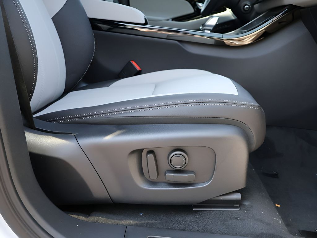 2026 Land Rover Range Rover Evoque Hoxton Edition San Clemente CA