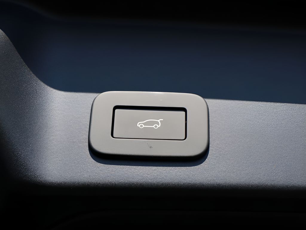 2026 Land Rover Range Rover Evoque Hoxton Edition San Clemente CA