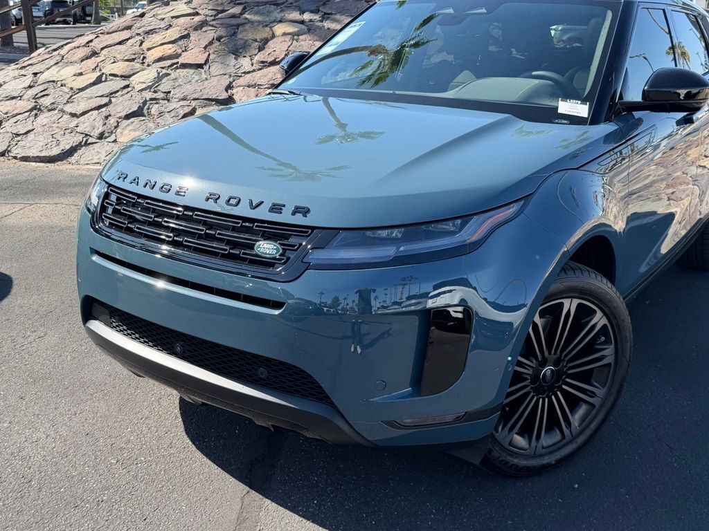 2026 Land Rover Range Rover Evoque S