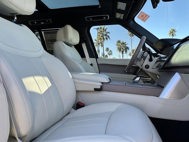 2026 Land Rover Range Rover P550e Autobiography Tucson AZ