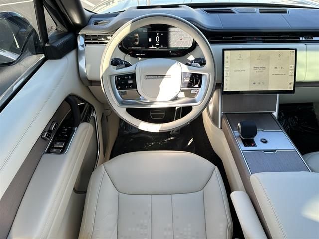 2026 Land Rover Range Rover Plug-In Hybrid Autobiography Tucson AZ