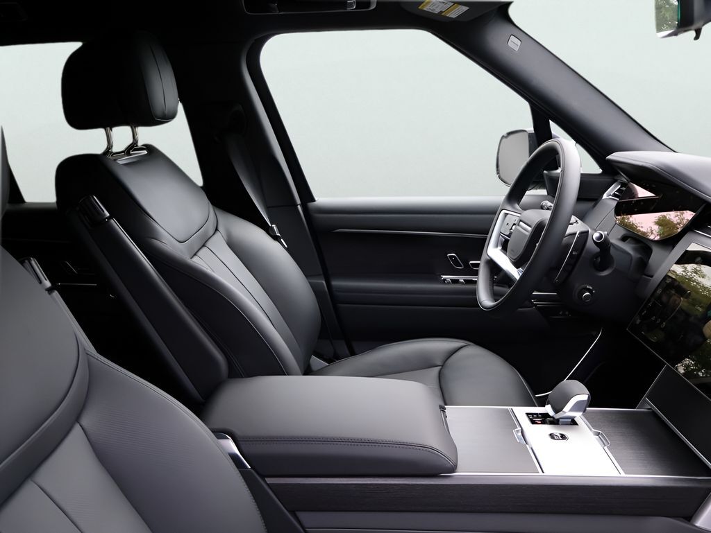 2026 Land Rover Range Rover Plug-In Hybrid SE San Clemente CA