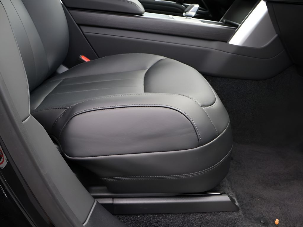 2026 Land Rover Range Rover Plug-In Hybrid SE San Clemente CA
