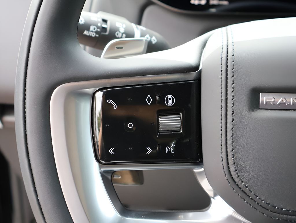 2026 Land Rover Range Rover Plug-In Hybrid SE San Clemente CA