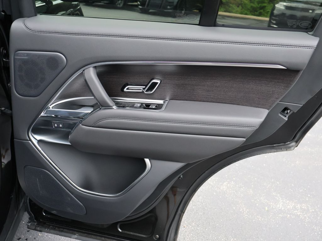 2026 Land Rover Range Rover Plug-In Hybrid SE San Clemente CA