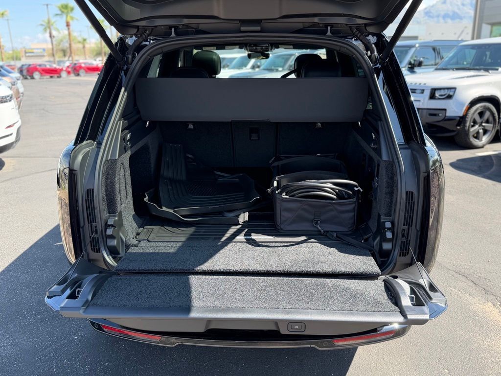 2026 Land Rover Range Rover Plug-In Hybrid SE Tucson AZ