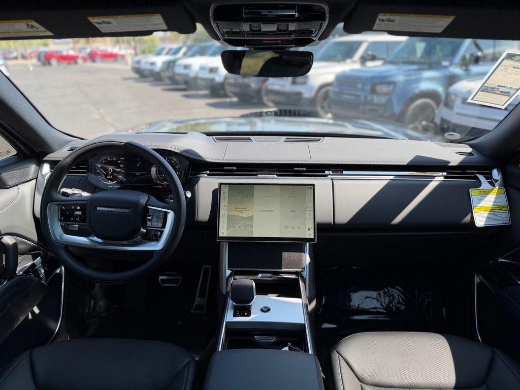 2026 Land Rover Range Rover Plug-In Hybrid SE Tucson AZ