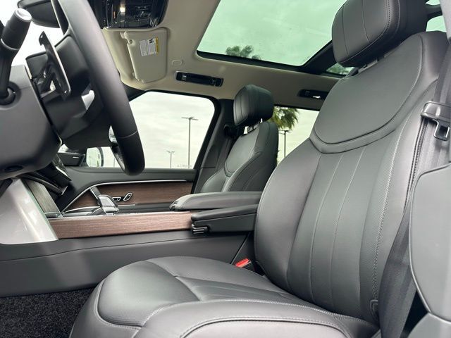 2026 Land Rover Range Rover Plug-In Hybrid SE Tucson AZ