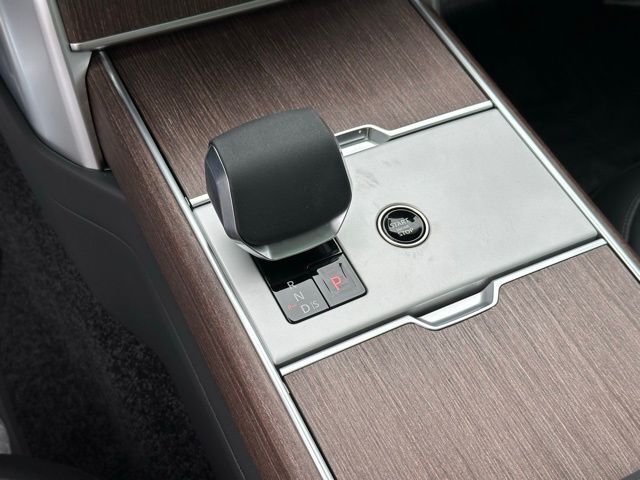 2026 Land Rover Range Rover Plug-In Hybrid SE Tucson AZ