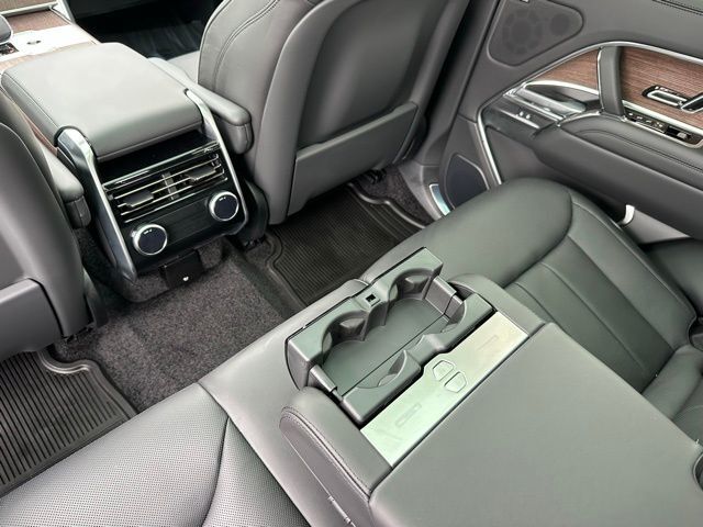 2026 Land Rover Range Rover Plug-In Hybrid SE Tucson AZ