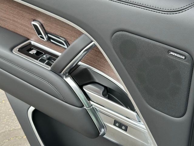 2026 Land Rover Range Rover Plug-In Hybrid SE Tucson AZ