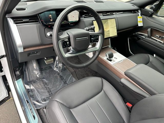 2026 Land Rover Range Rover Plug-In Hybrid SE Tucson AZ