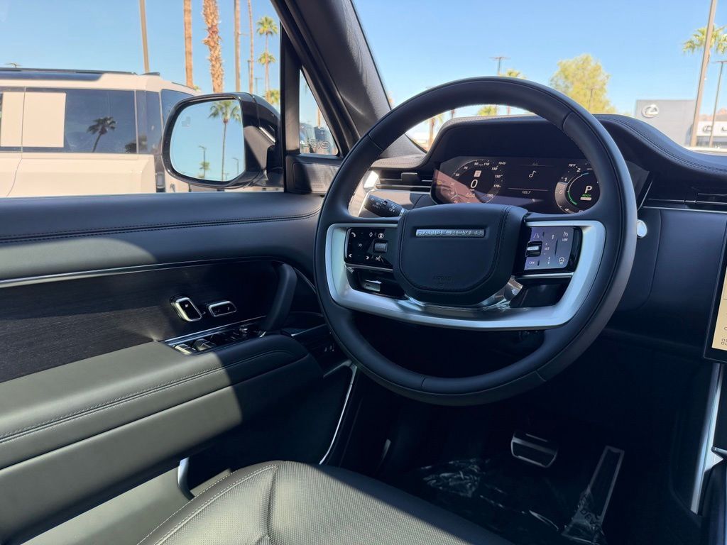 2026 Land Rover Range Rover Plug-In Hybrid SE Tucson AZ