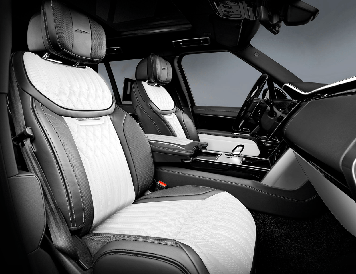 2026 Land Rover Range Rover SE LWB