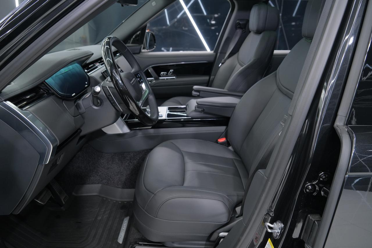 2026 Land Rover Range Rover SE Miami FL