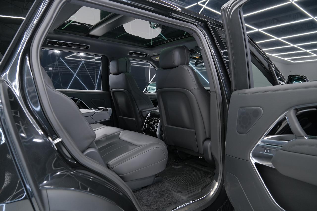 2026 Land Rover Range Rover SE Miami FL