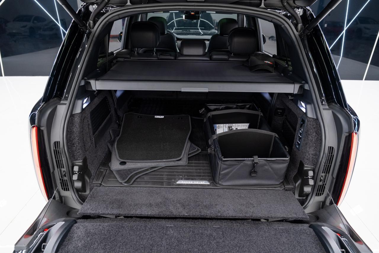 2026 Land Rover Range Rover SE Miami FL