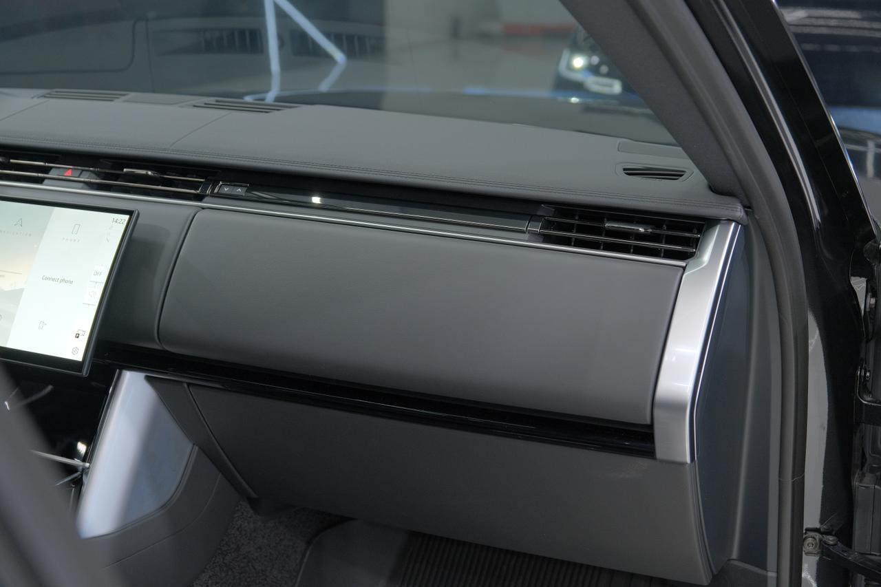 2026 Land Rover Range Rover SE Miami FL