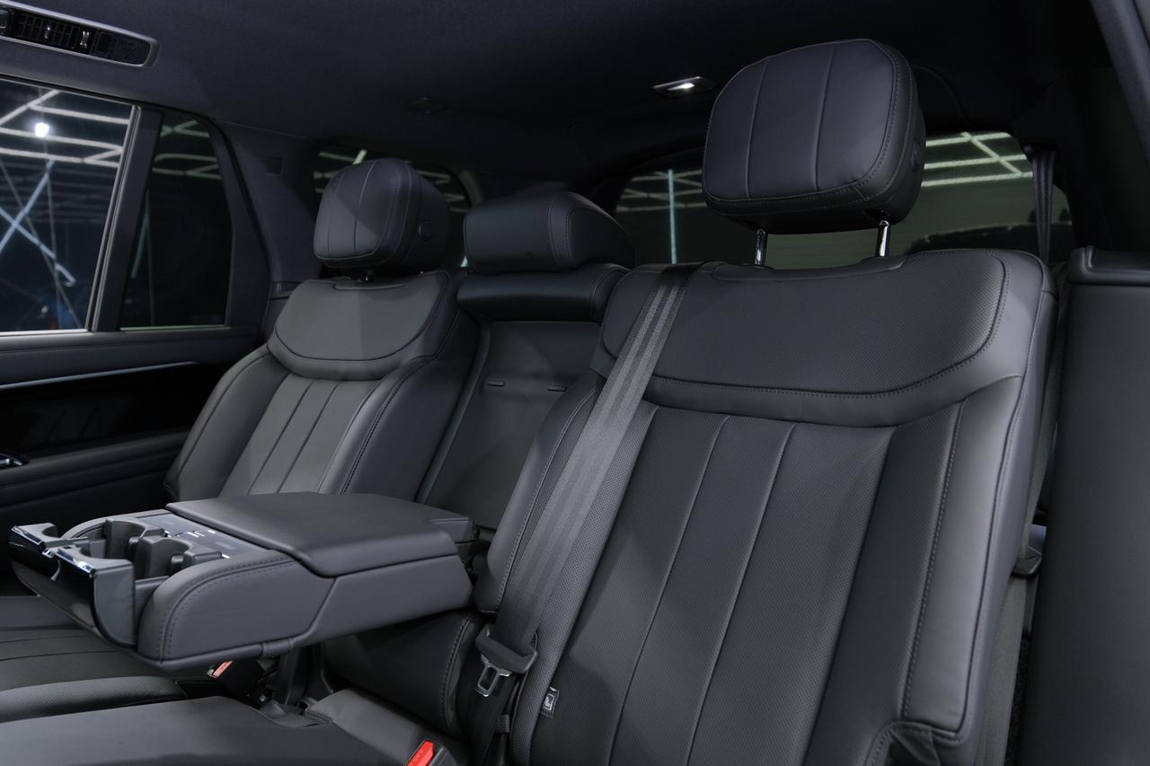 2026 Land Rover Range Rover SE Miami FL