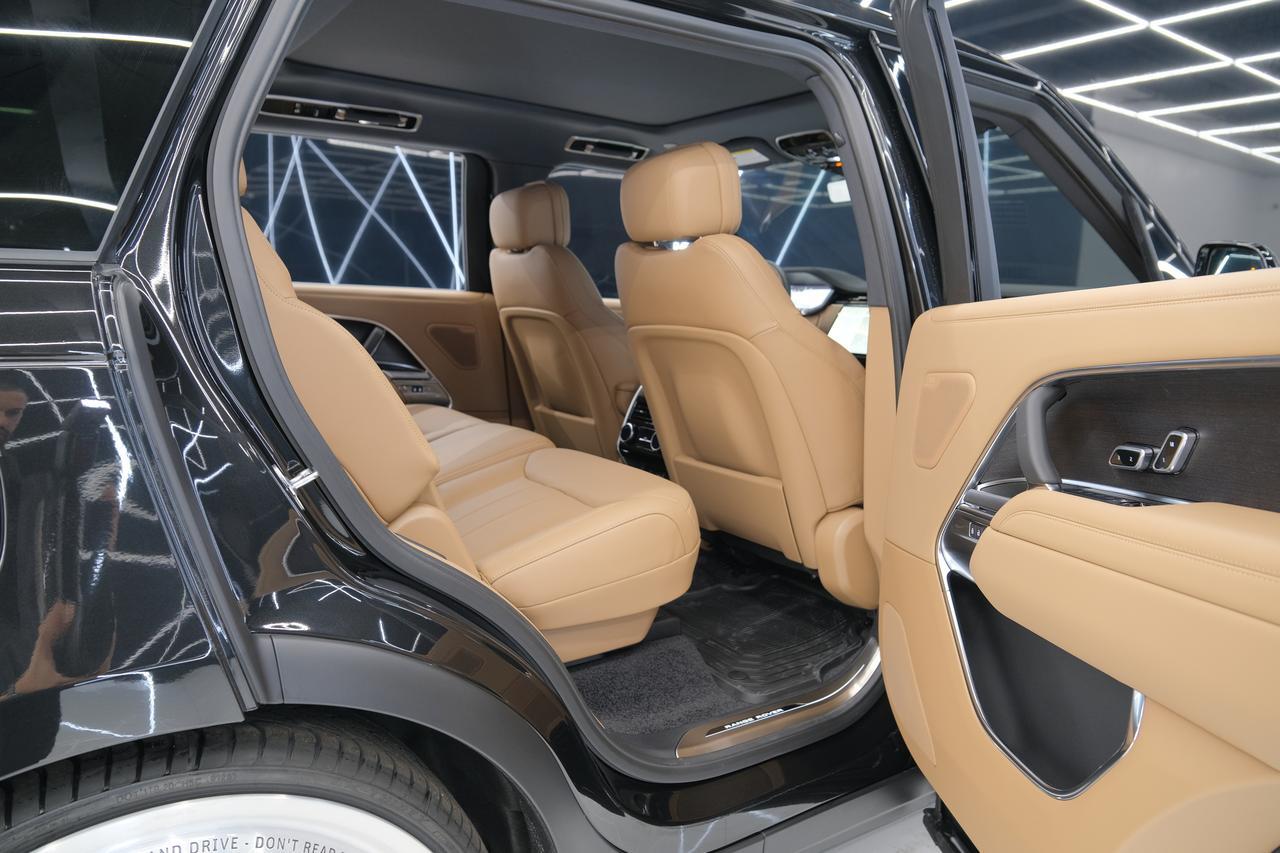 2026 Land Rover Range Rover SE Miami FL