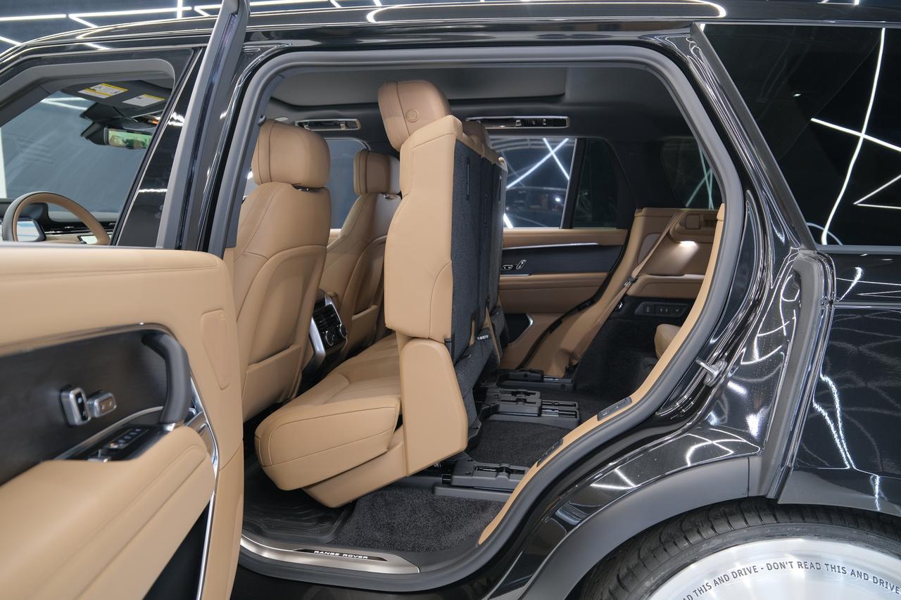 2026 Land Rover Range Rover SE Miami FL