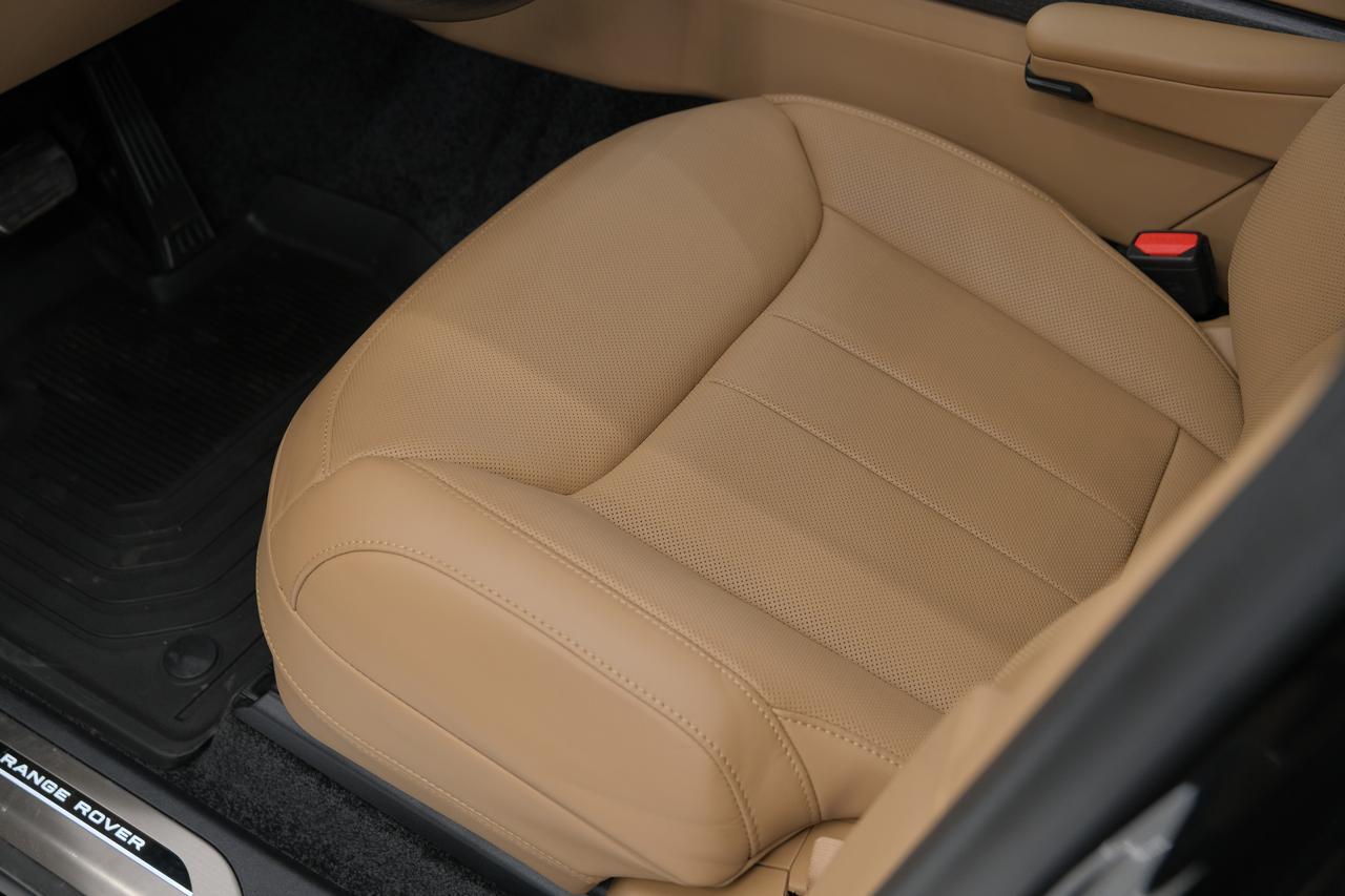 2026 Land Rover Range Rover SE Miami FL