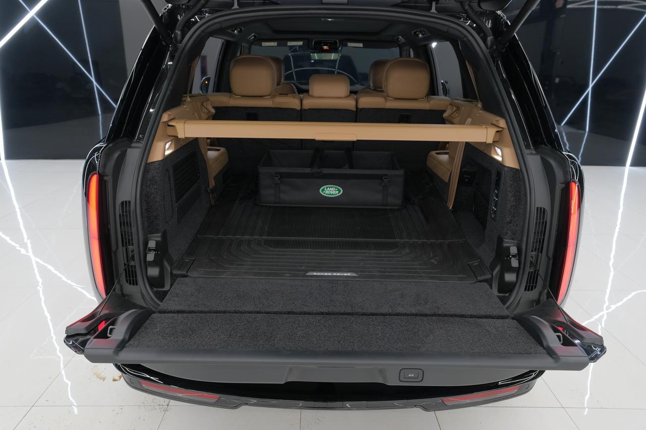2026 Land Rover Range Rover SE Miami FL