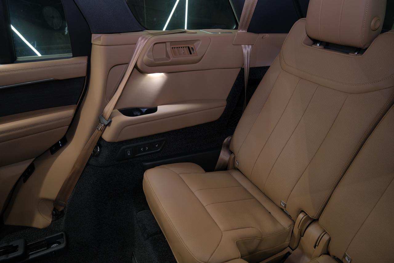 2026 Land Rover Range Rover SE Miami FL