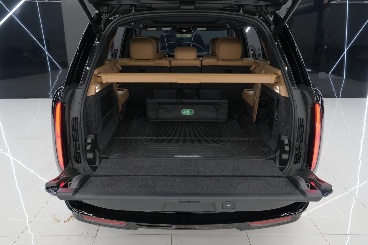 2026 Land Rover Range Rover SE Miami FL
