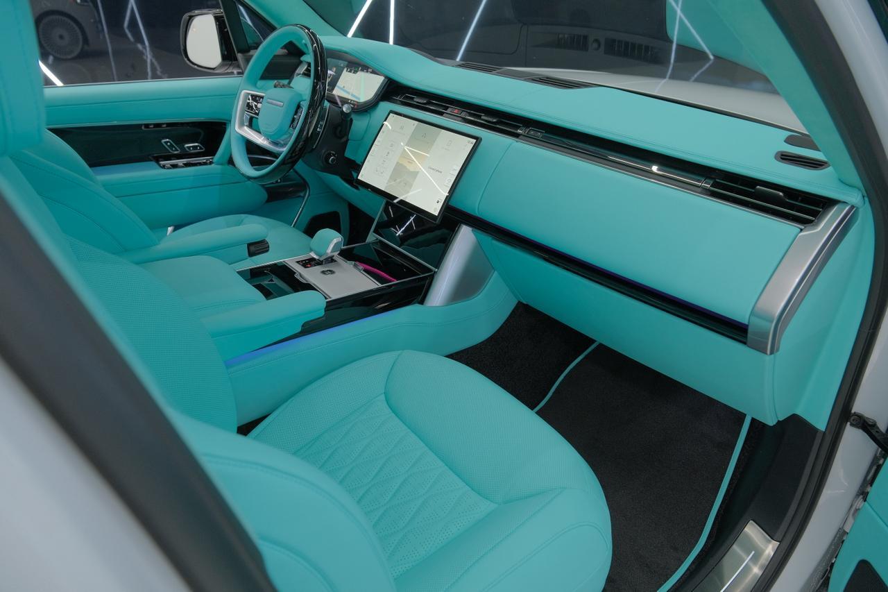 2026 Land Rover Range Rover SE Miami FL