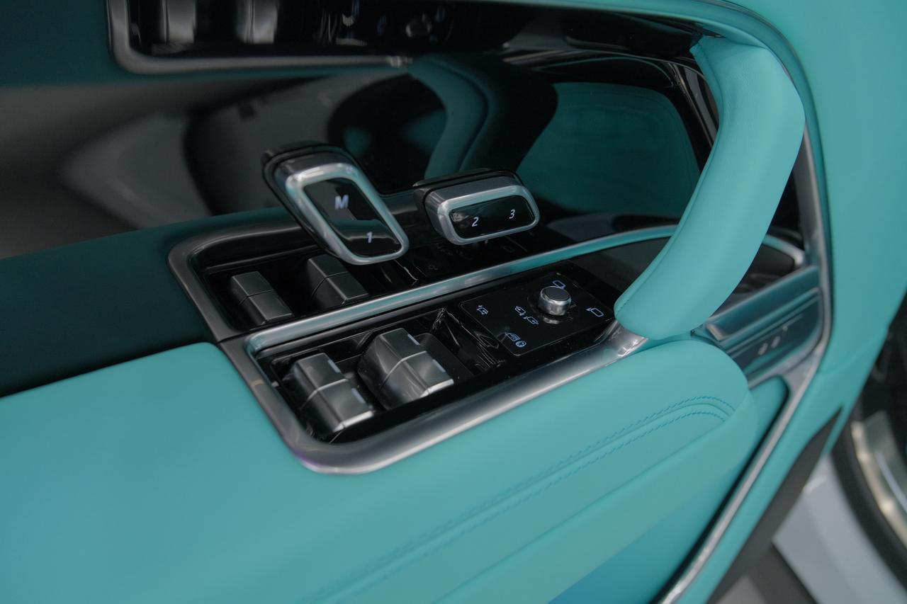 2026 Land Rover Range Rover SE Miami FL