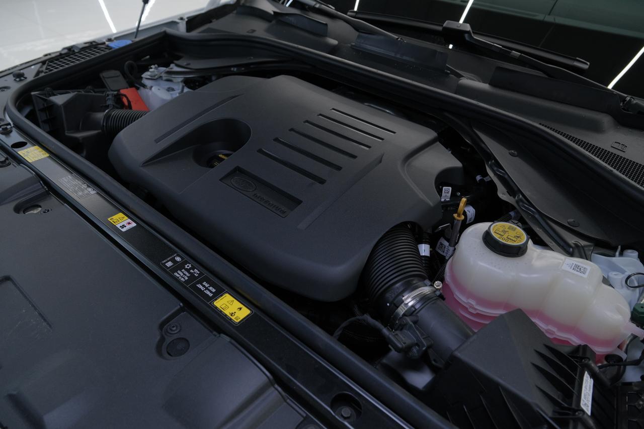 2026 Land Rover Range Rover SE Miami FL