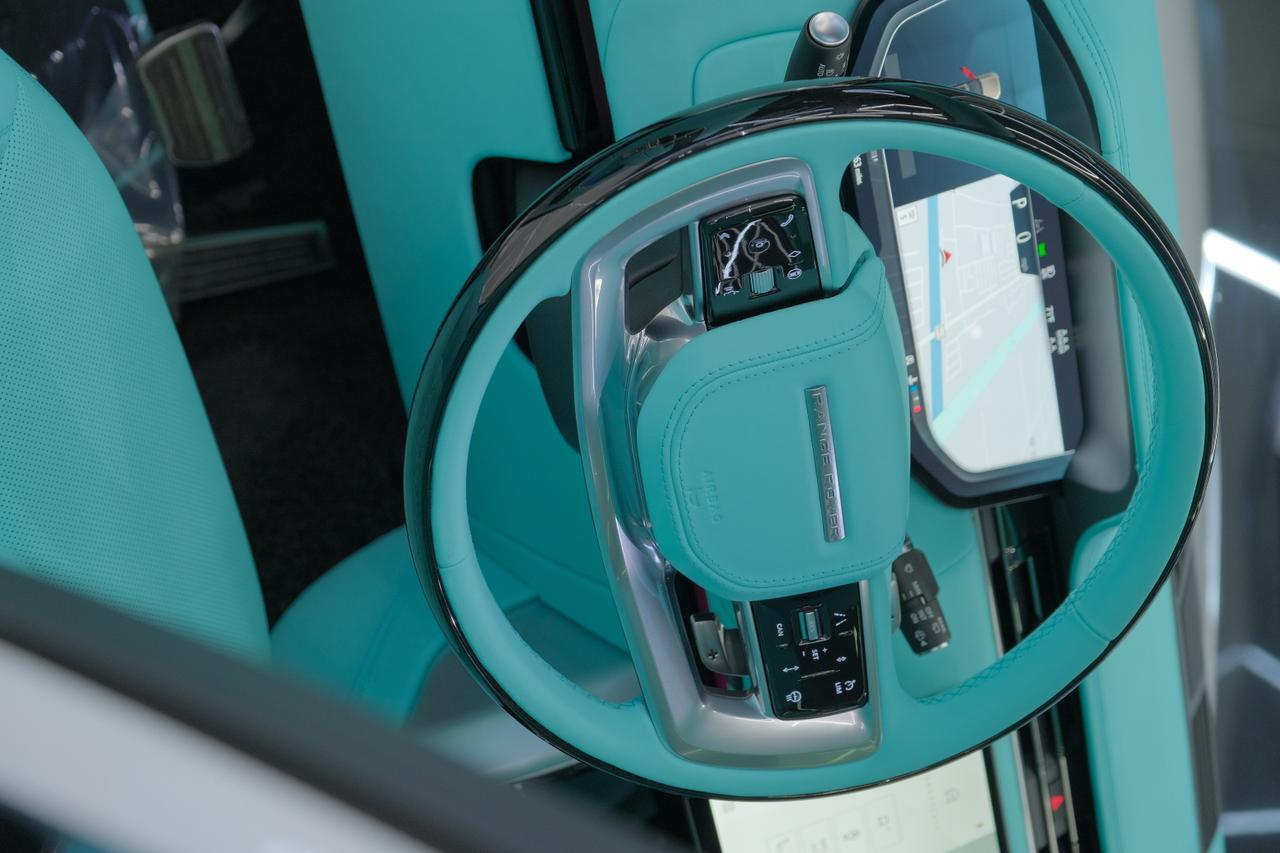 2026 Land Rover Range Rover SE Miami FL