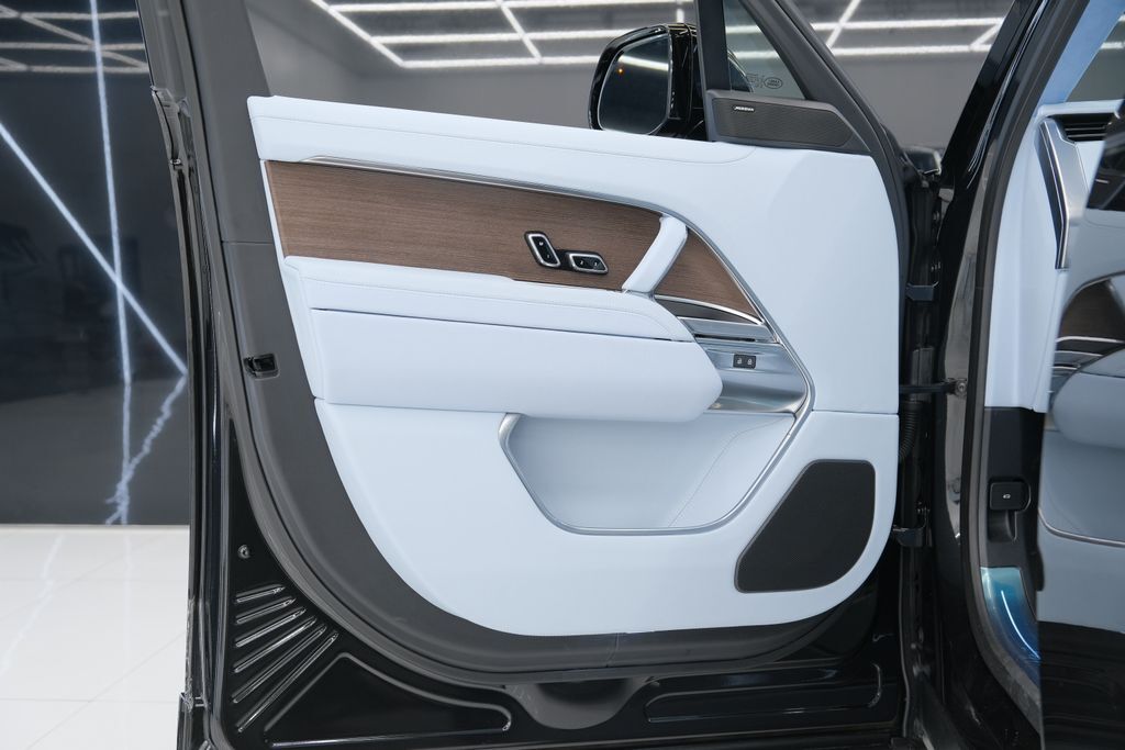 2026 Land Rover Range Rover SE Miami FL
