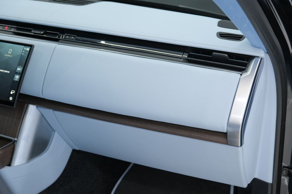 2026 Land Rover Range Rover SE Miami FL