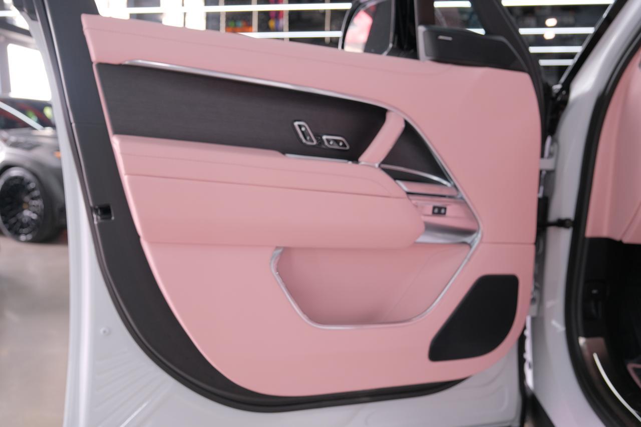 2026 Land Rover Range Rover SE Miami FL