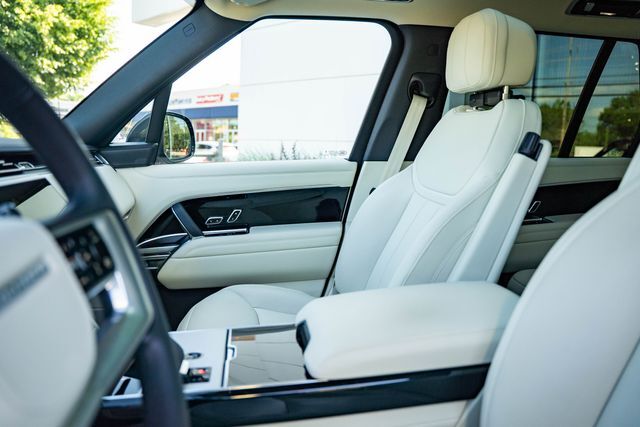 2026 Land Rover Range Rover SE Paramus NJ