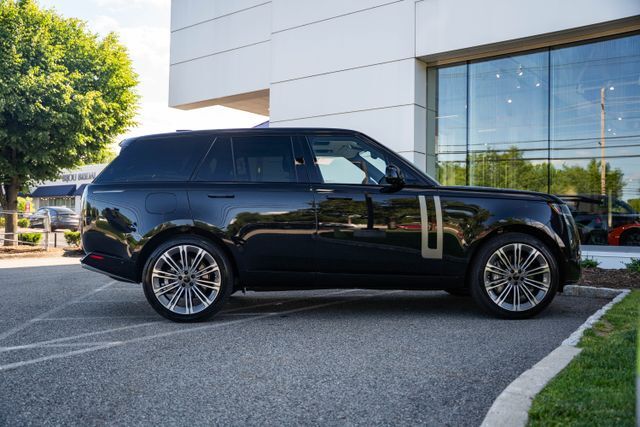 2026 Land Rover Range Rover SE Paramus NJ