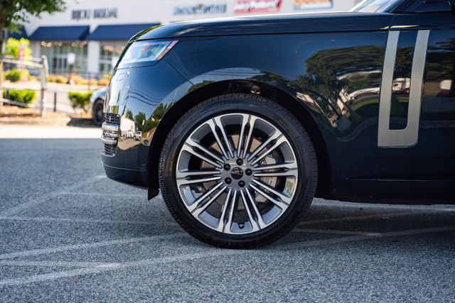 2026 Land Rover Range Rover SE Paramus NJ