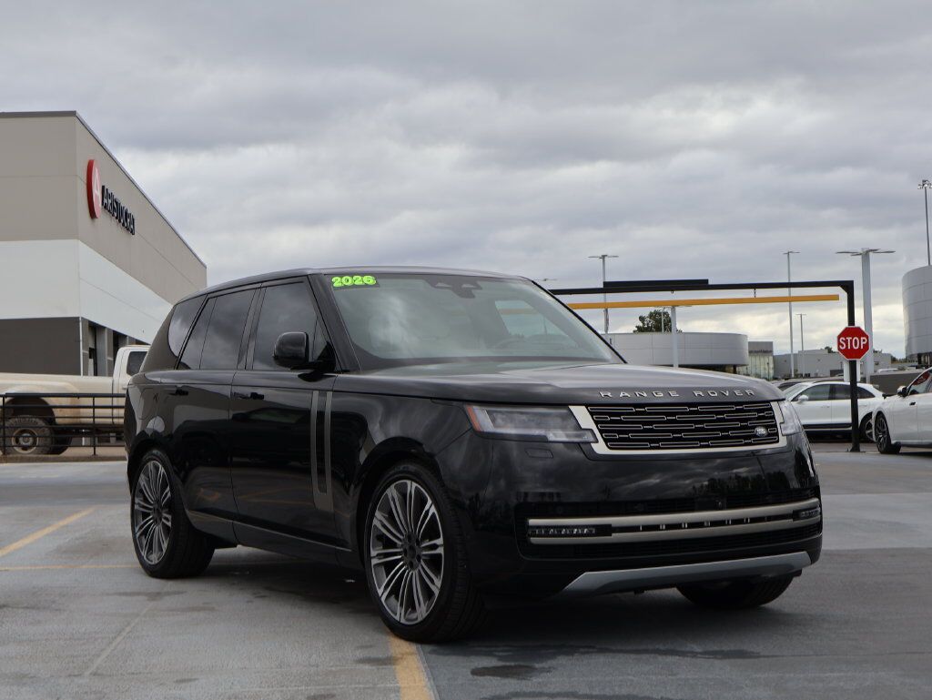 2026 Land Rover Range Rover SE