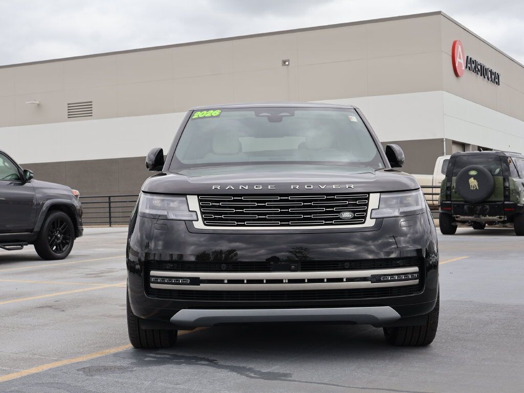 2026 Land Rover Range Rover SE