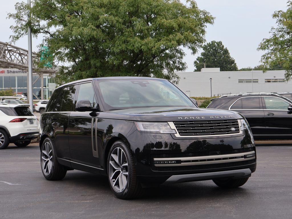 2026 Land Rover Range Rover SE