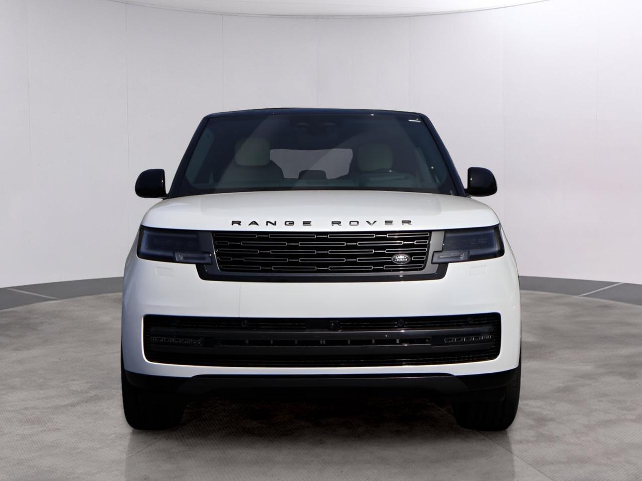 2026 Land Rover Range Rover SE
