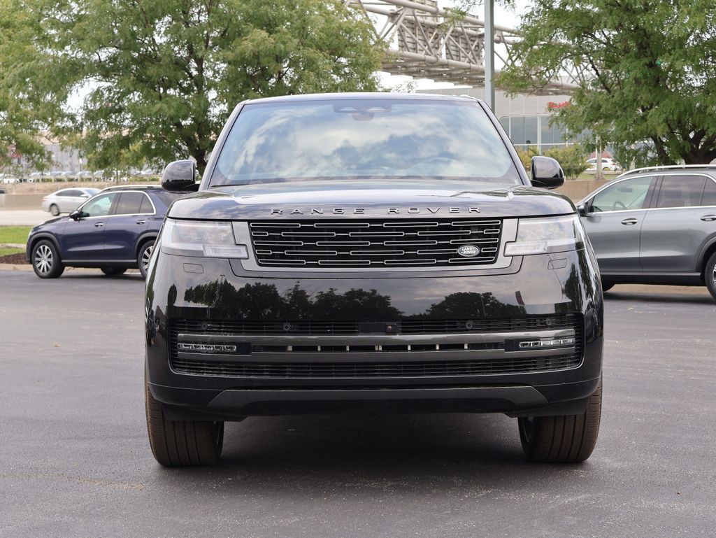 2026 Land Rover Range Rover SE