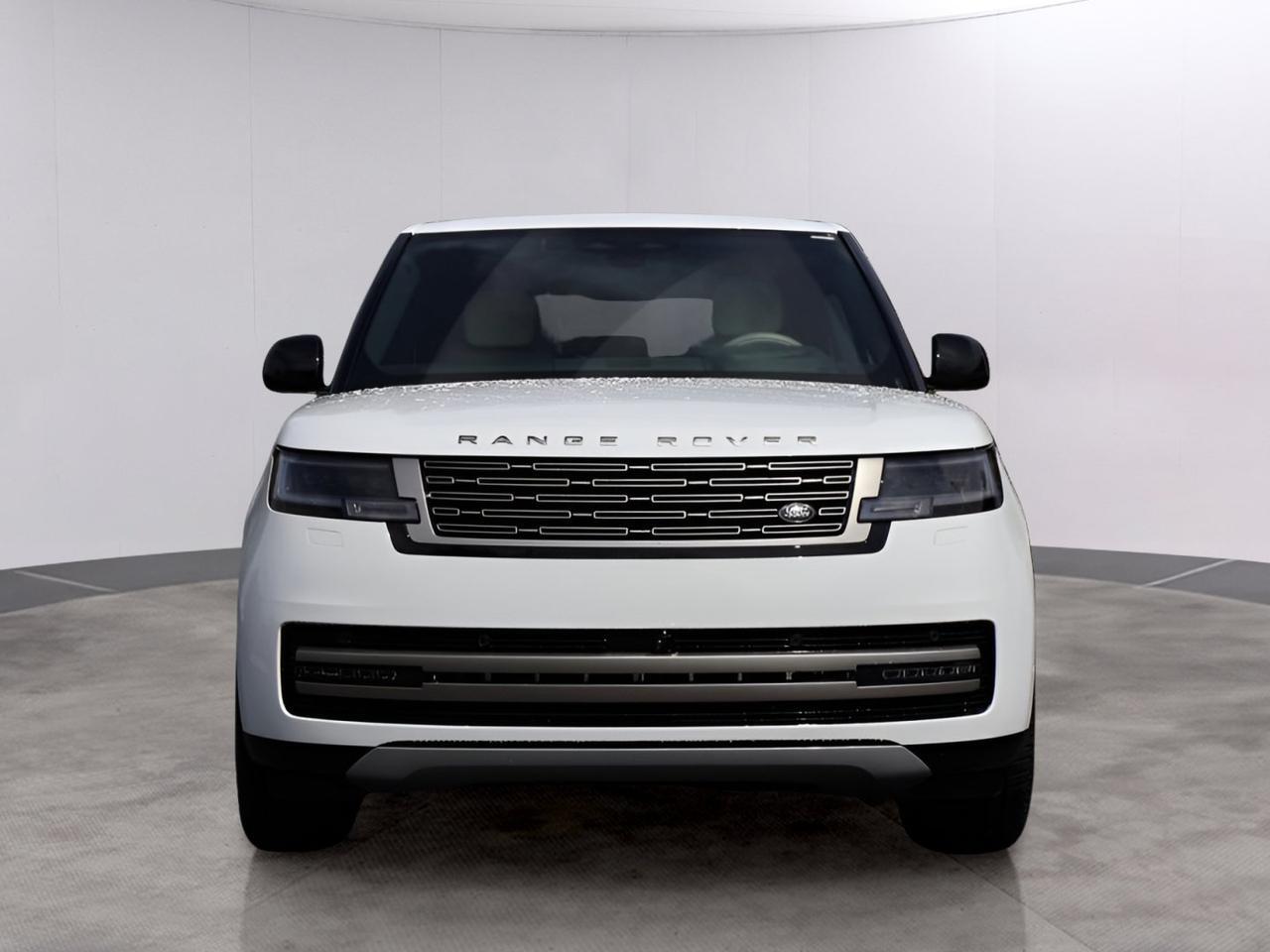2026 Land Rover Range Rover SE